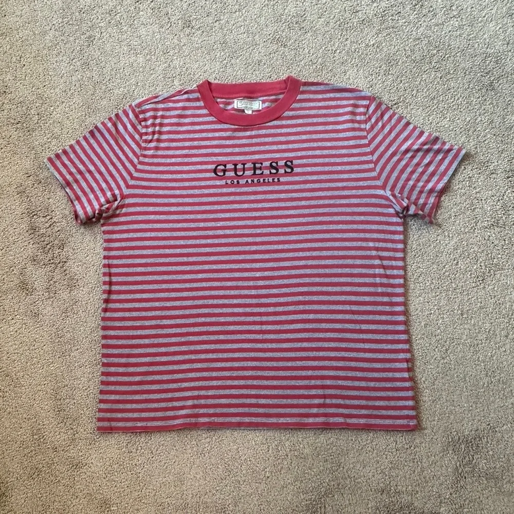 Guess Los Angeles - Picture 2 of 6
